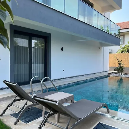 Micro 1 * Φετιγιέ